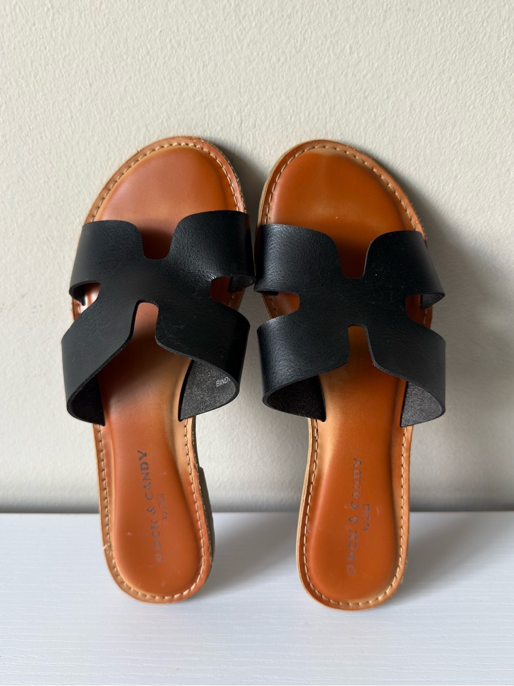 Rock & Candy by Zigi BINDY Slide Sandals Black Size US 6.5